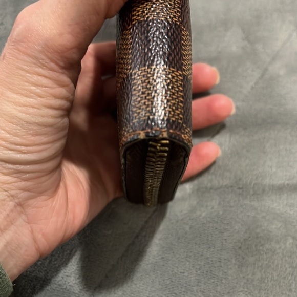 Louis Vuitton Damier Ebene zippy wallet - Picture 16 of 16